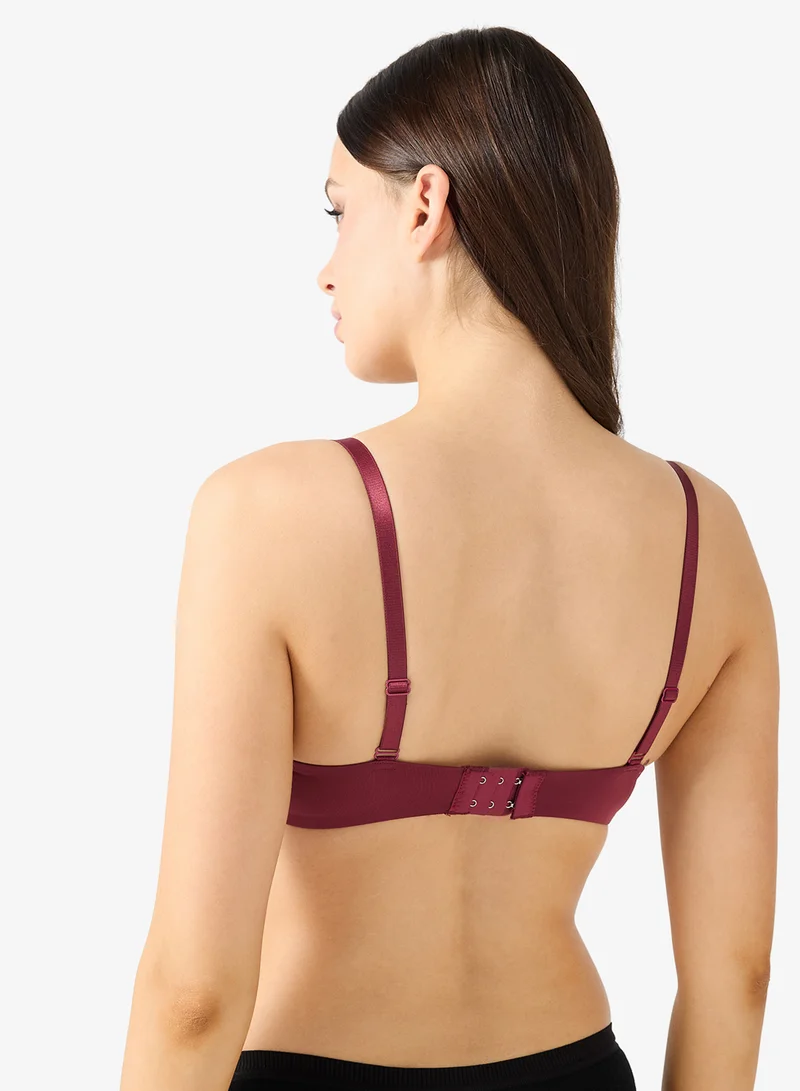 Ginger  2PC Seamless Non Wired Padded Plunge Neck Push Up Bra for Women | Best Price UAE